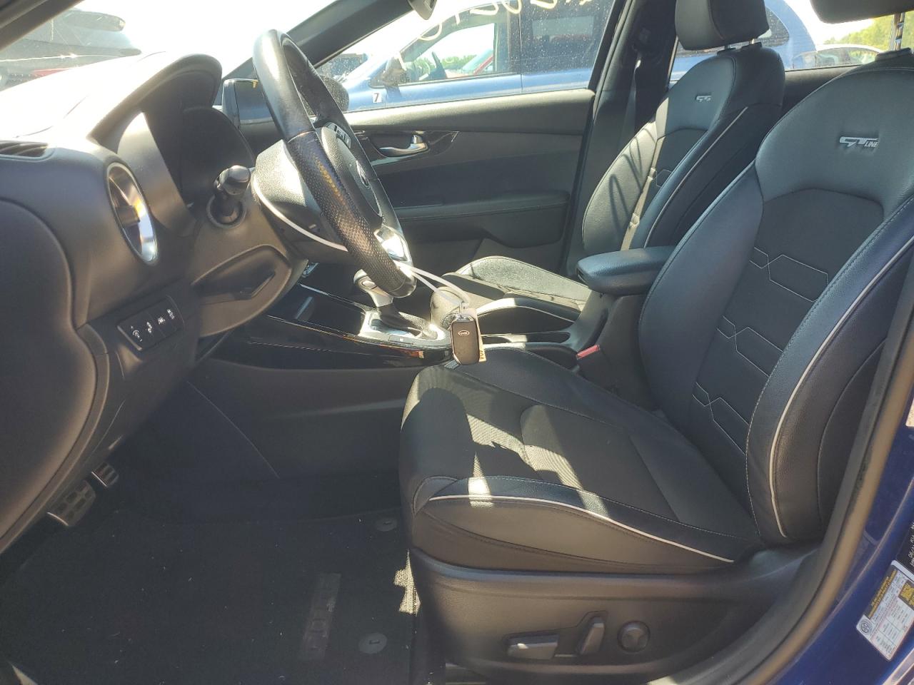 3KPF34AD2ME384726 2021 Kia Forte Gt Line