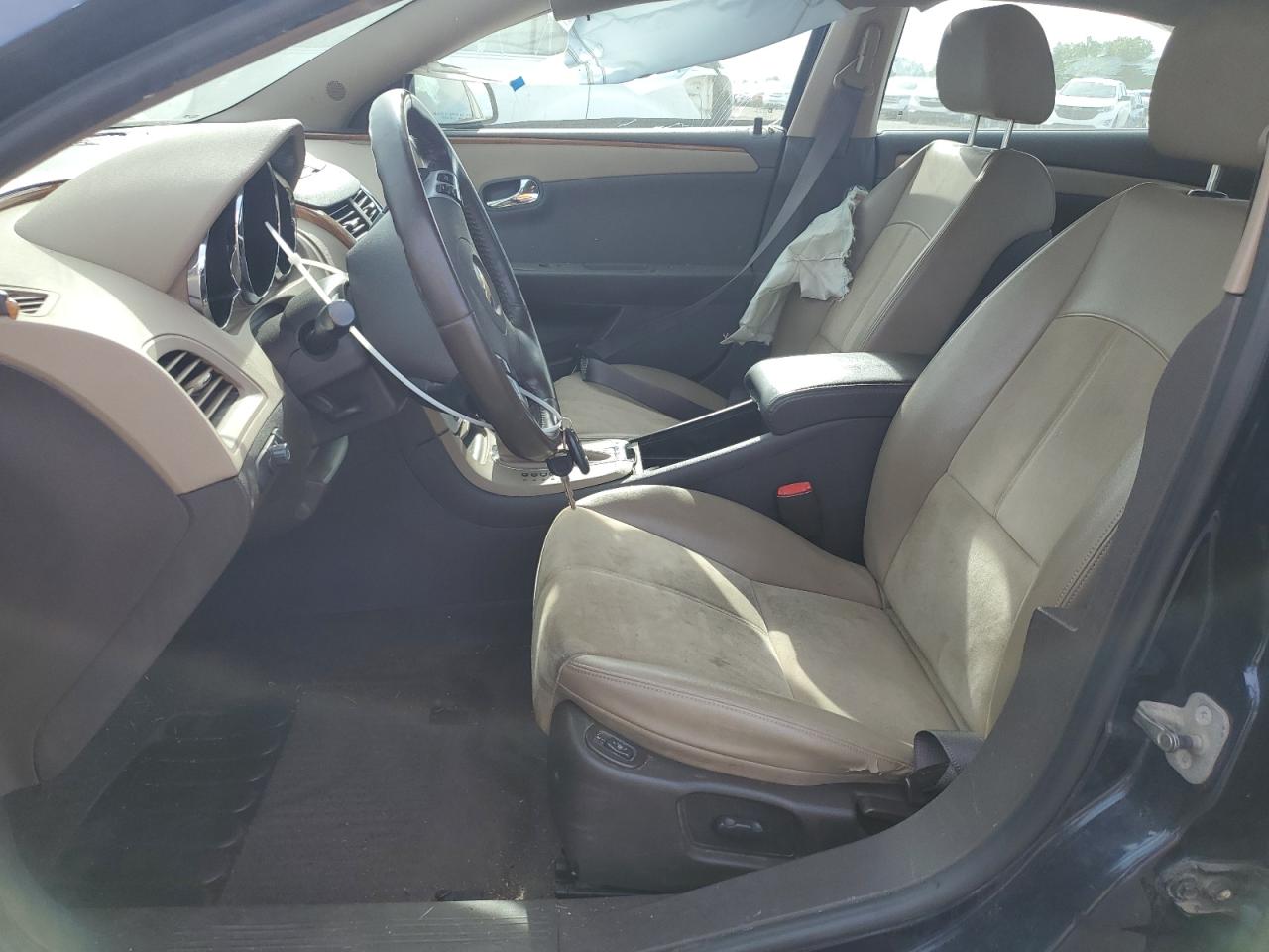 1G1ZJ57B994258394 2009 Chevrolet Malibu 2Lt