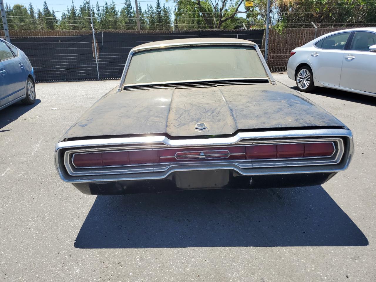 6Y83Z132713 1966 Ford Thunderbir