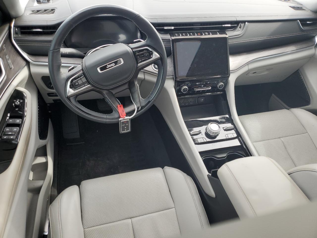 1C4RJHDG4N8633006 2022 Jeep Grand Cherokee Overland