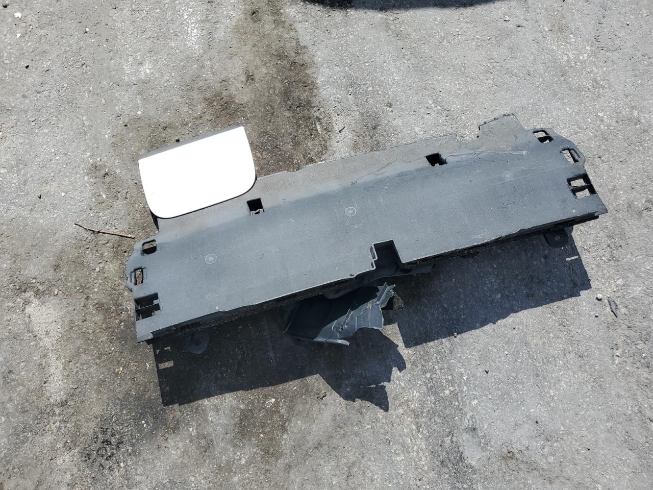 JTHBA1D23J5064074 2018 Lexus Is 300