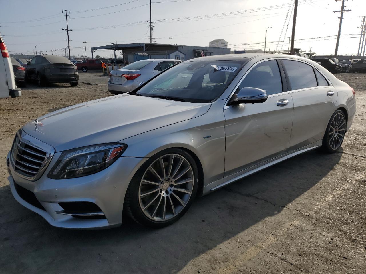 2016 Mercedes-Benz S 550E vin: WDDUG6DB0GA253311