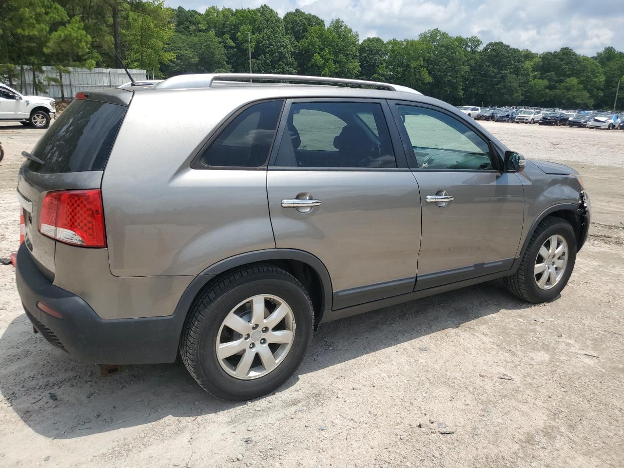 2013 Kia Sorento Lx vin: 5XYKT4A66DG364384