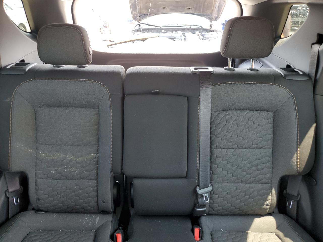 2GNAXTEX5J6172063 2018 Chevrolet Equinox Lt