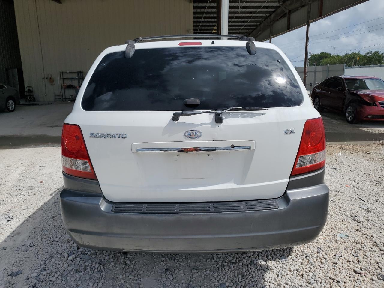 KNDJD733055336829 2005 Kia Sorento Ex