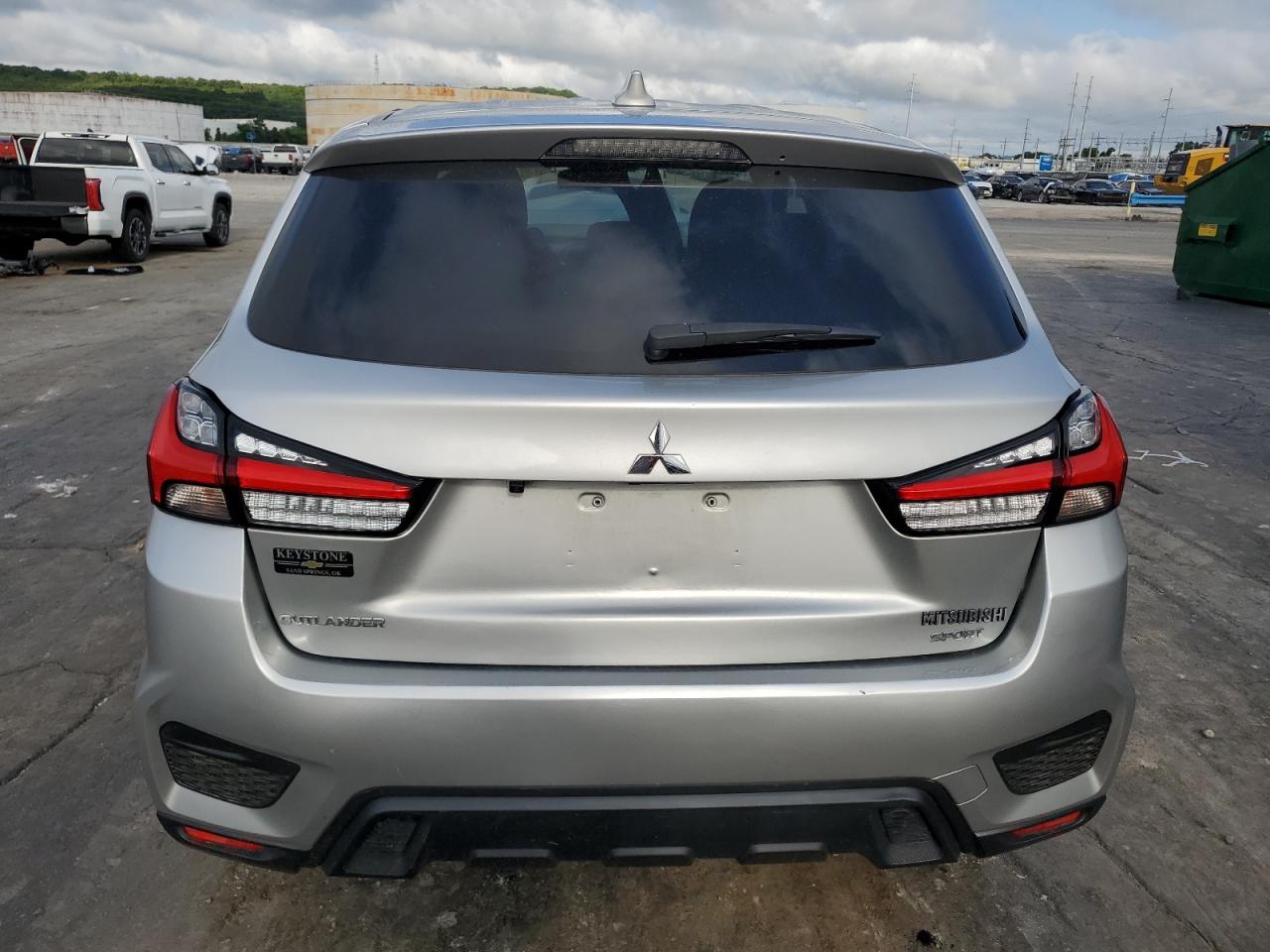 JA4APUAU6MU036373 2021 Mitsubishi Outlander Sport Es