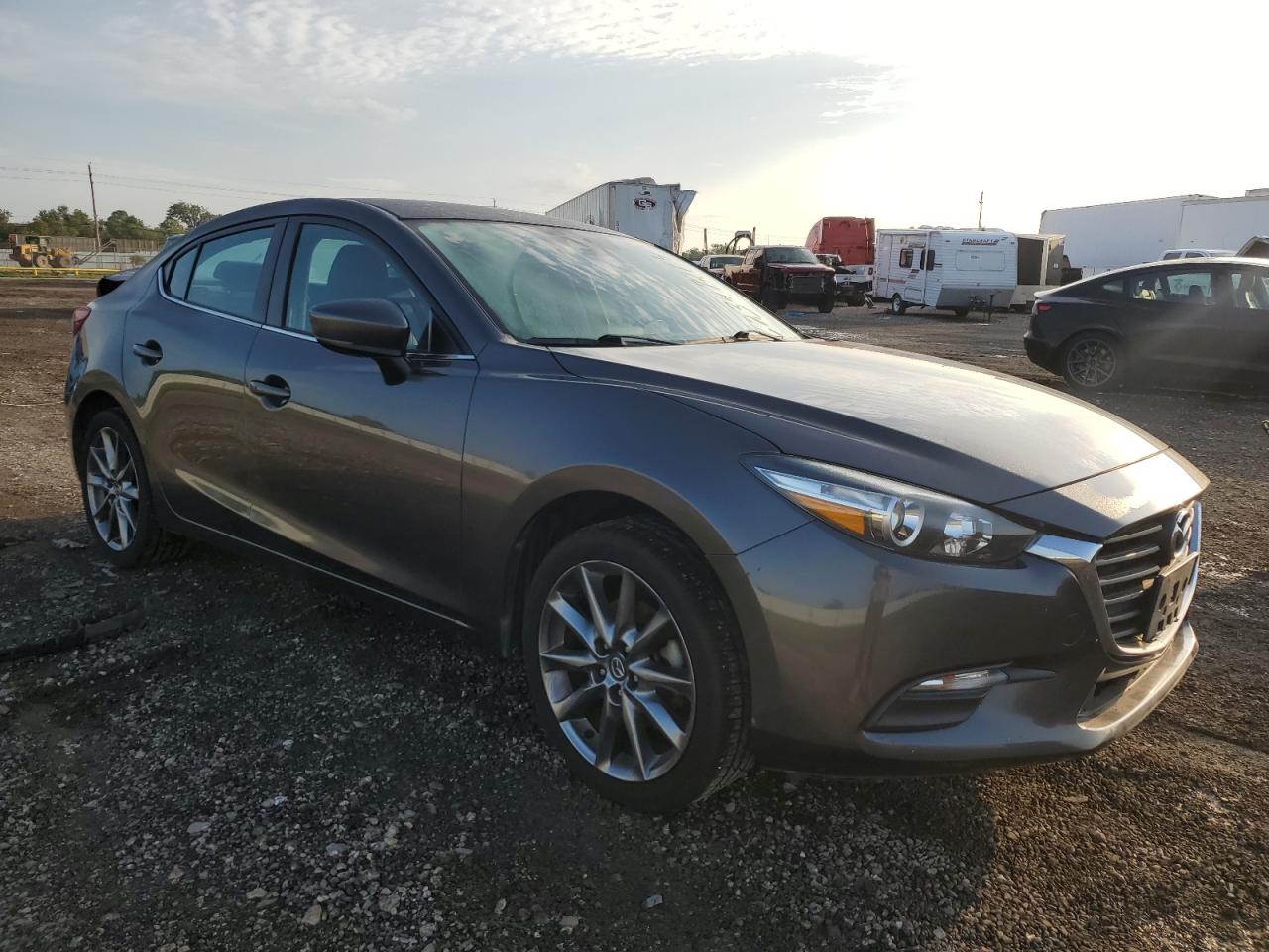 3MZBN1V35JM167887 2018 Mazda 3 Touring