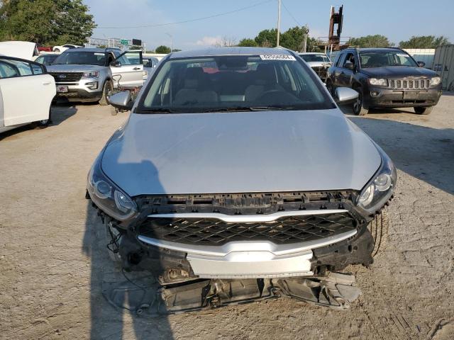 VIN 3KPF24AD8KE090411 2019 KIA Forte, FE no.5