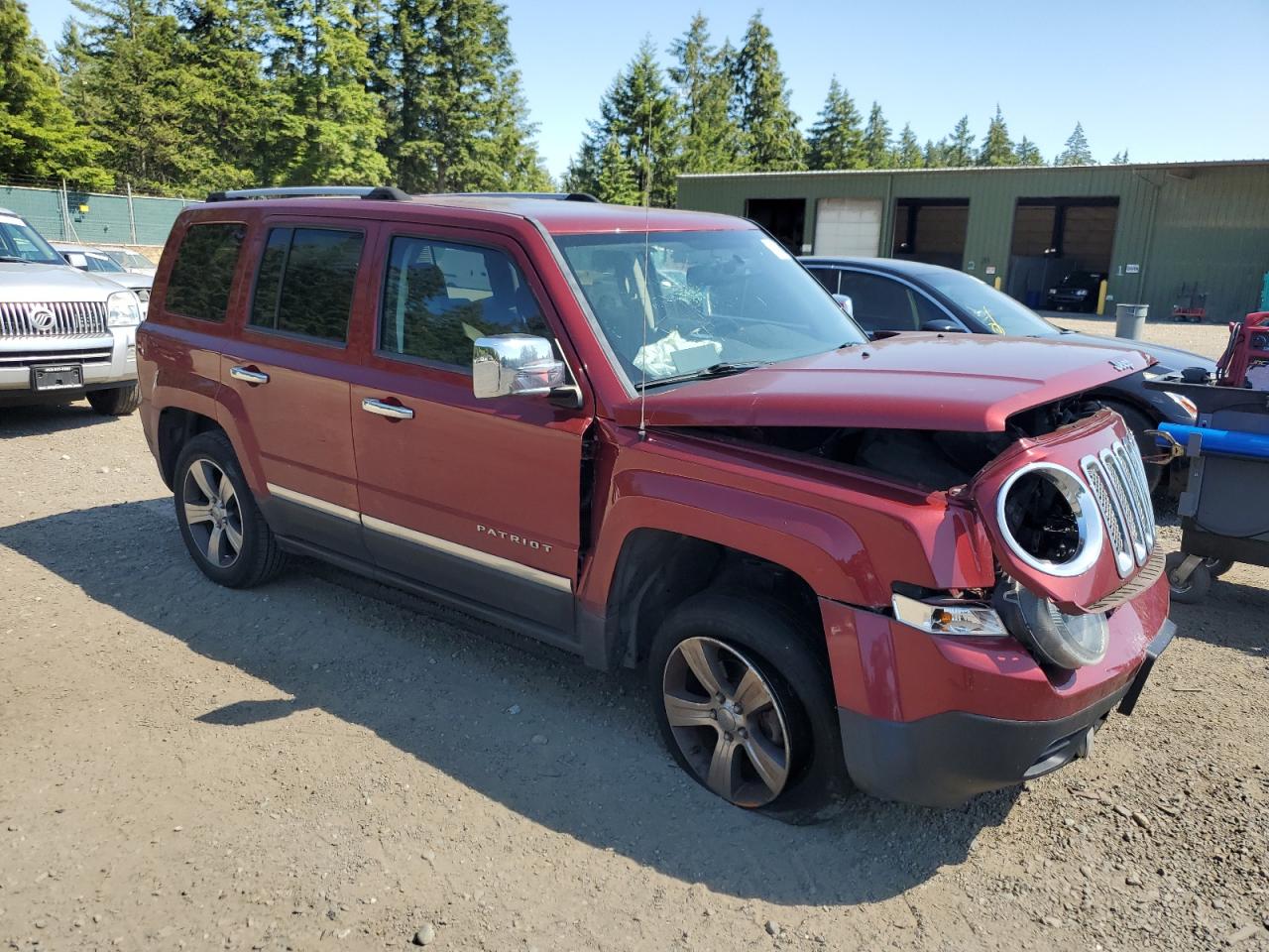 1C4NJRFB1GD582063 2016 Jeep Patriot Latitude 1C4NJRFB1GD582063 2016 Jeep Patriot Latitude