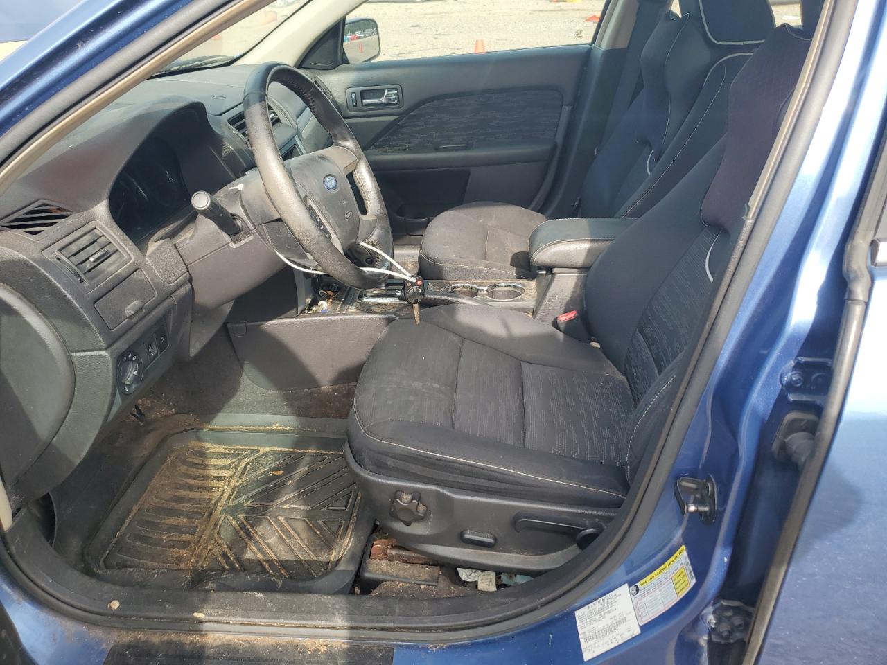 3FAHP0HA1AR267750 2010 Ford Fusion Se