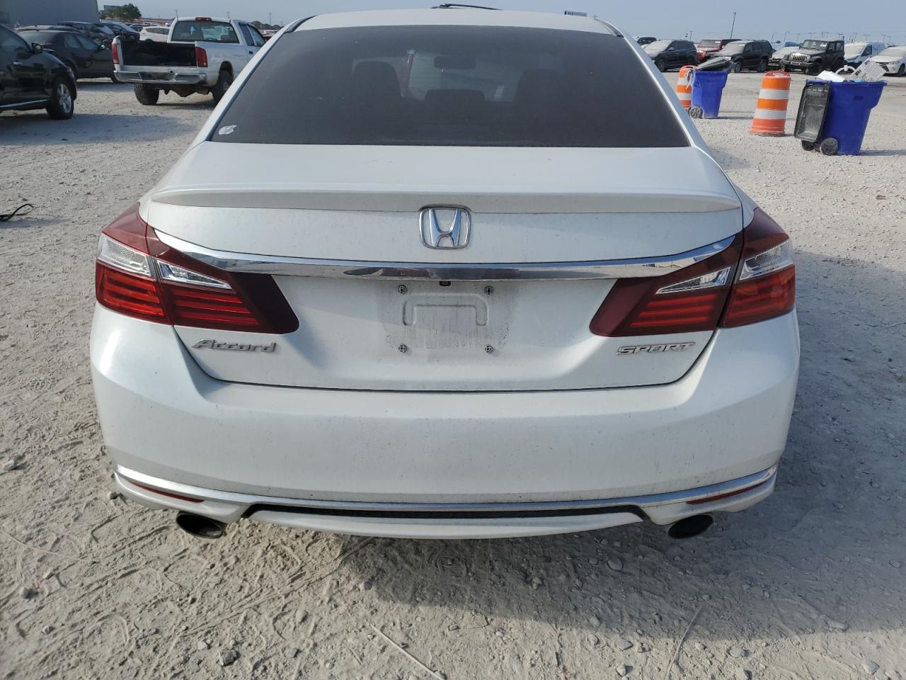 2017 Honda Accord Sport vin: 1HGCR2F58HA106849