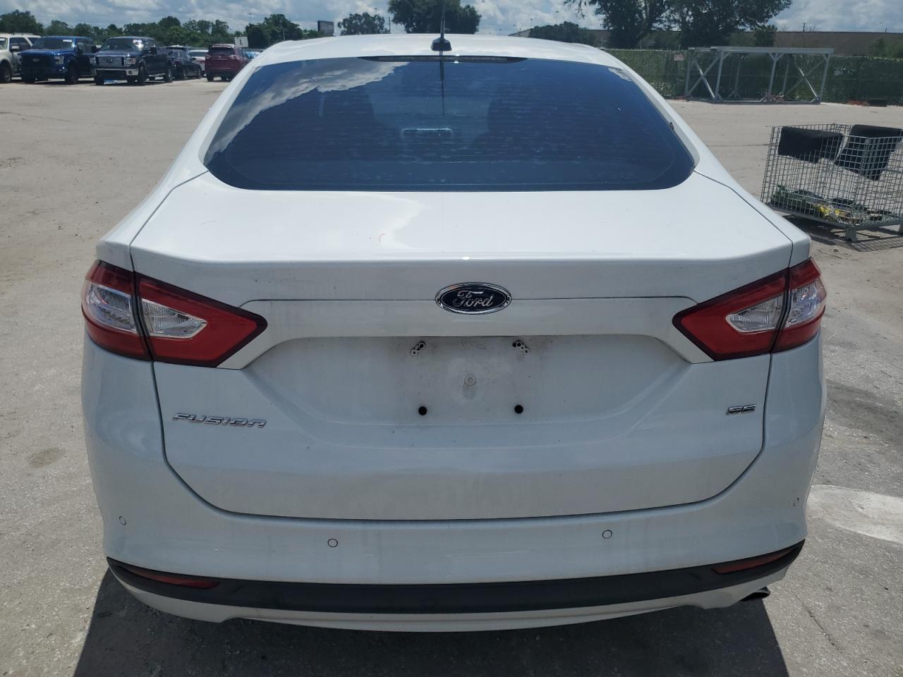 3FA6P0H79ER352305 2014 Ford Fusion Se