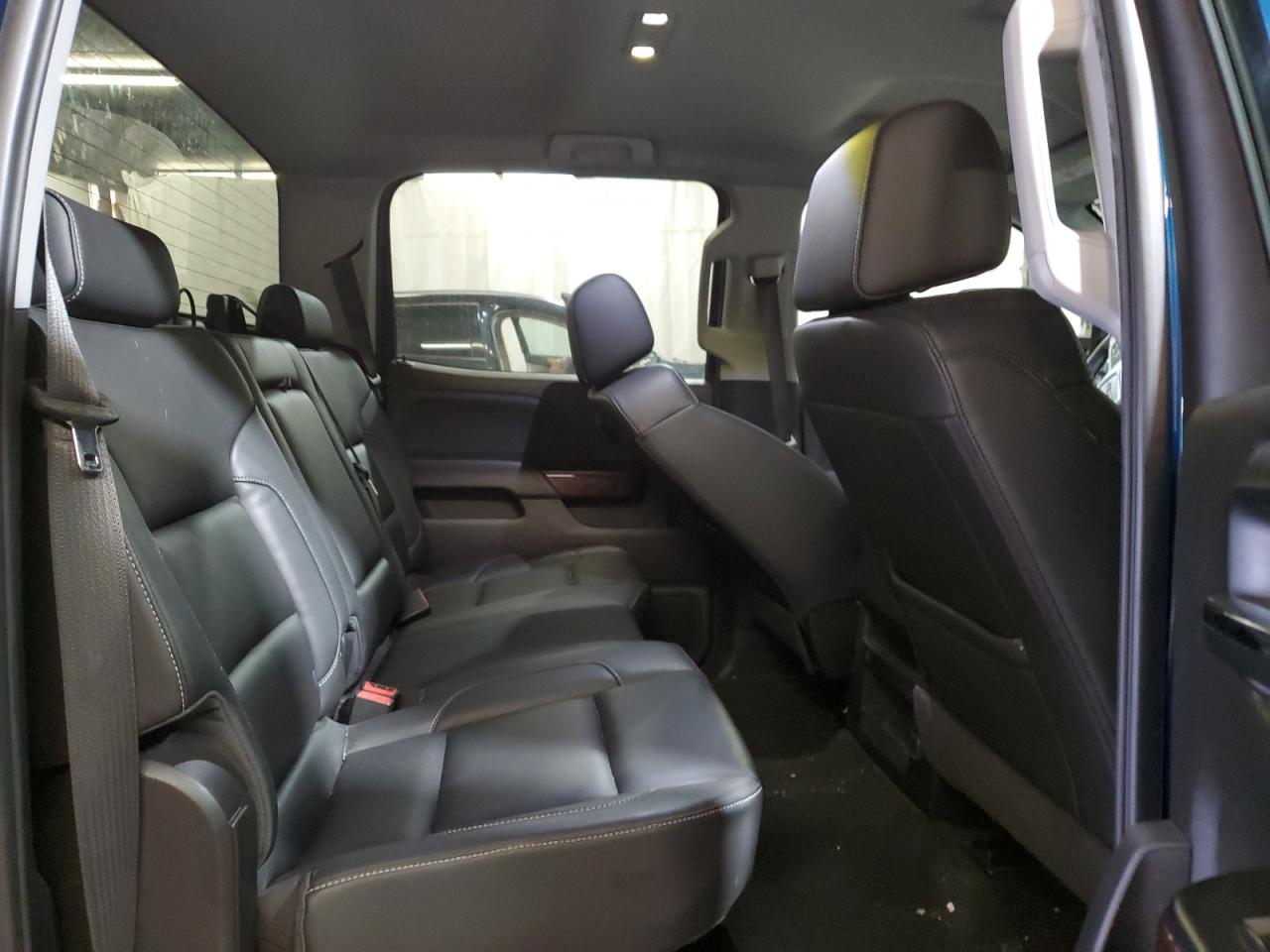 1GT12SEG2JF123524 2018 GMC Sierra K2500 Sle