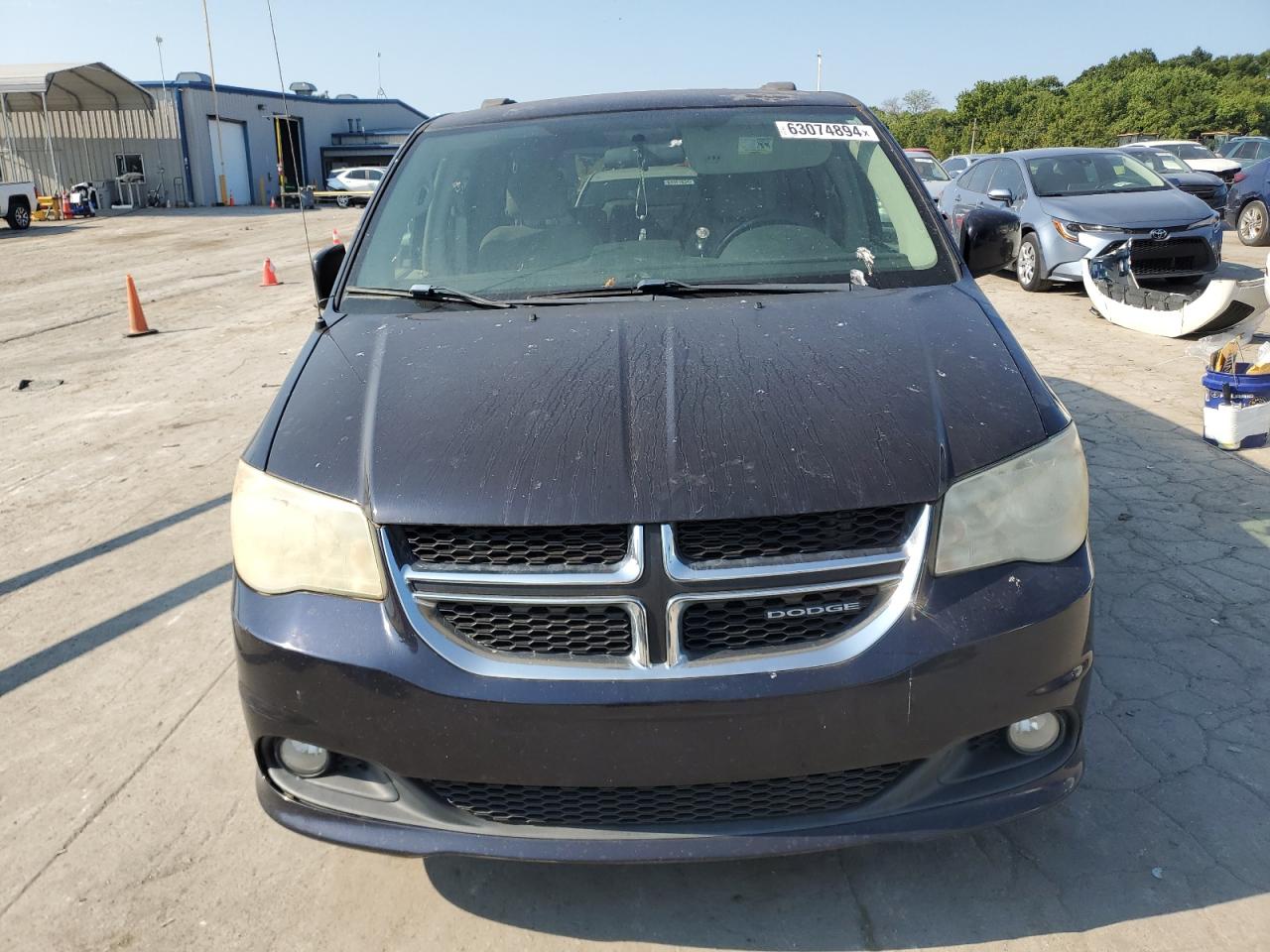 2D4RN5DG9BR741854 2011 Dodge Grand Caravan Crew