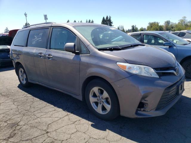 2019 TOYOTA SIENNA LE - 5TDKZ3DC8KS003135