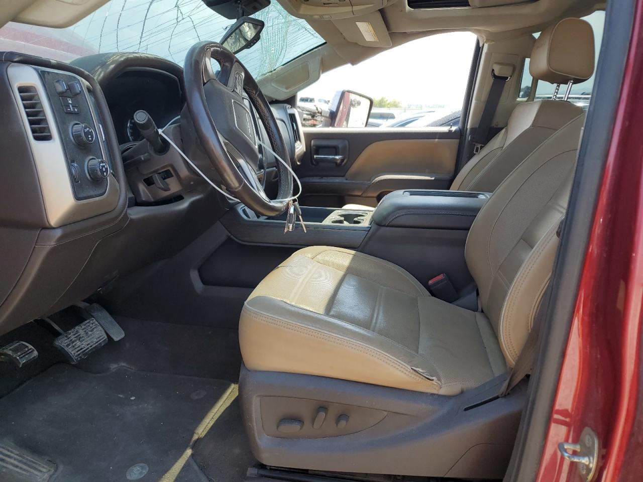 1GT12UEY9JF177939 2018 GMC Sierra K2500 Denali