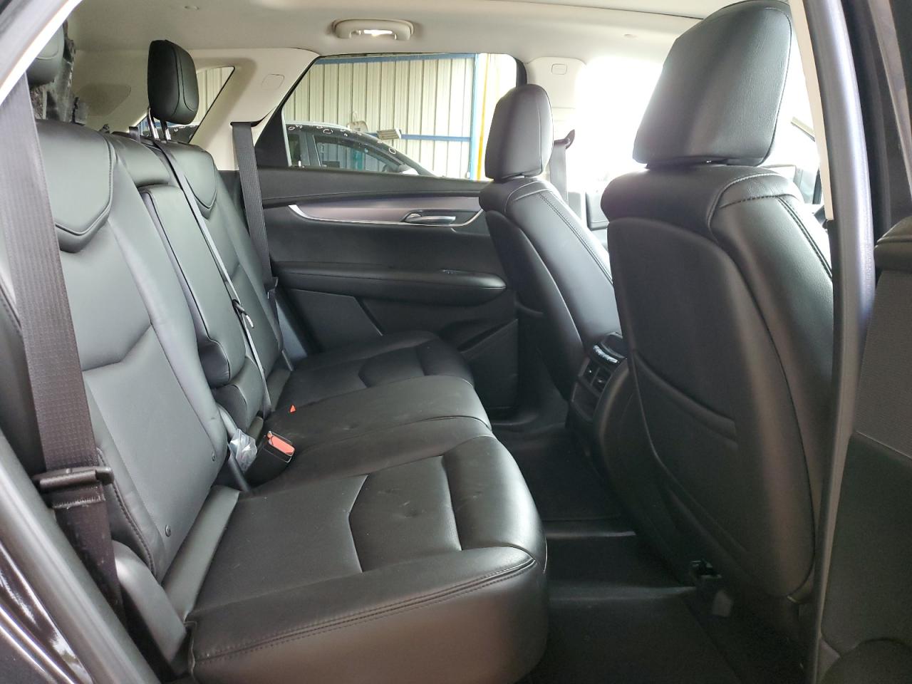 1GYKNERSXJZ132637 2018 Cadillac Xt5 Premium Luxury