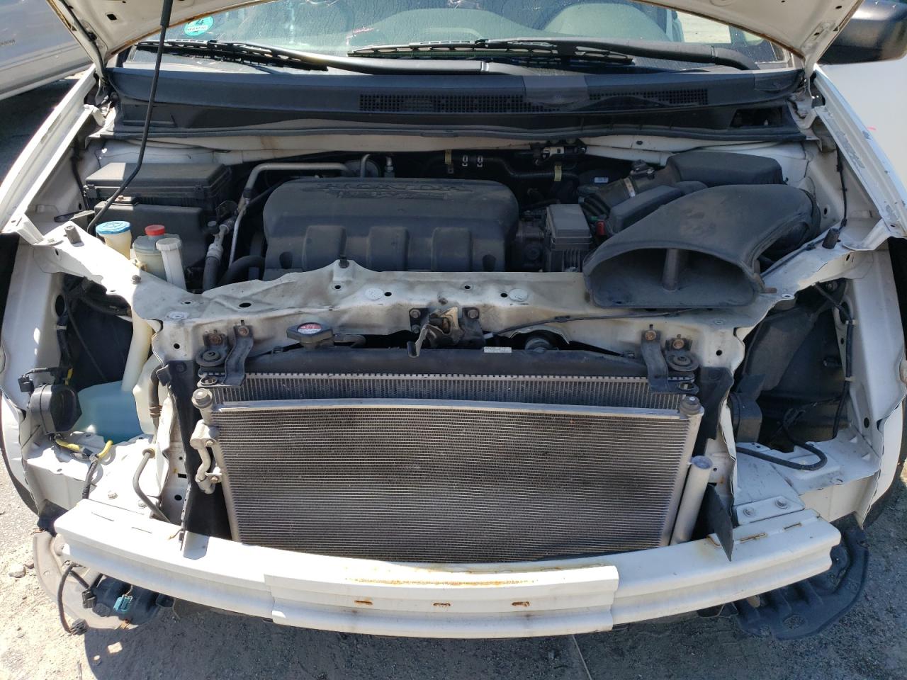 5FNRL5H24BB017129 2011 Honda Odyssey Lx