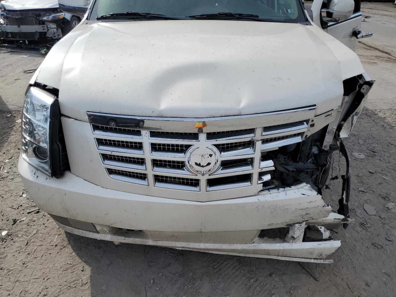 1GYS4BEF5DR177046 2013 Cadillac Escalade Luxury