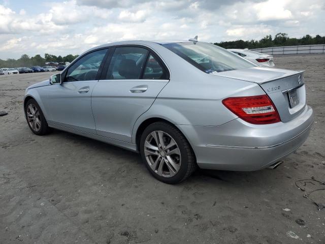 VIN WDDGF8AB1DR250690 2013 Mercedes-Benz C-Class, 3... no.2