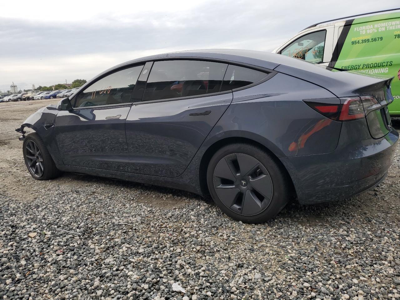 2023 Tesla Model 3 vin: 5YJ3E1EA8PF383350