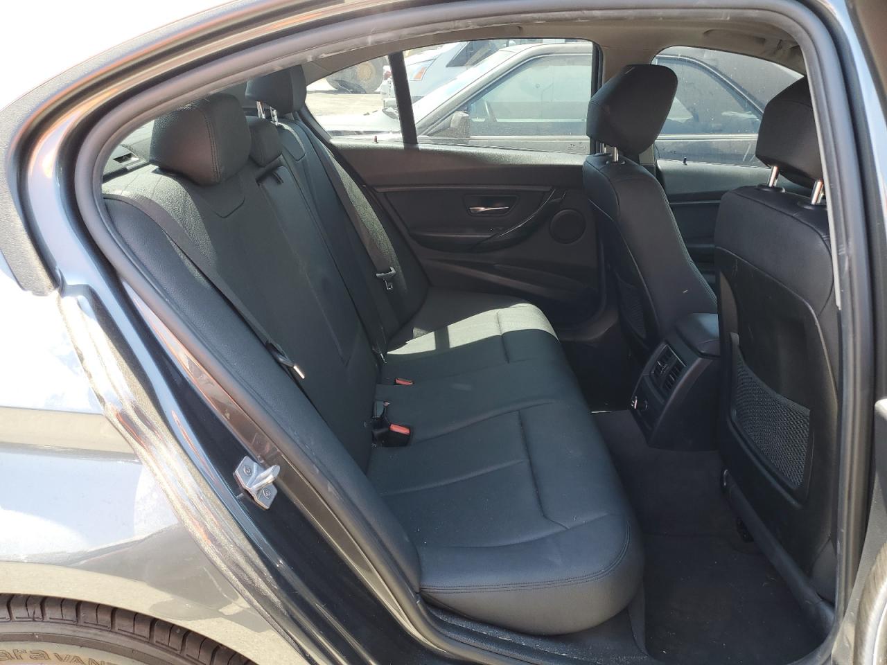 WBA8E1G59JNU92508 2018 BMW 320 I