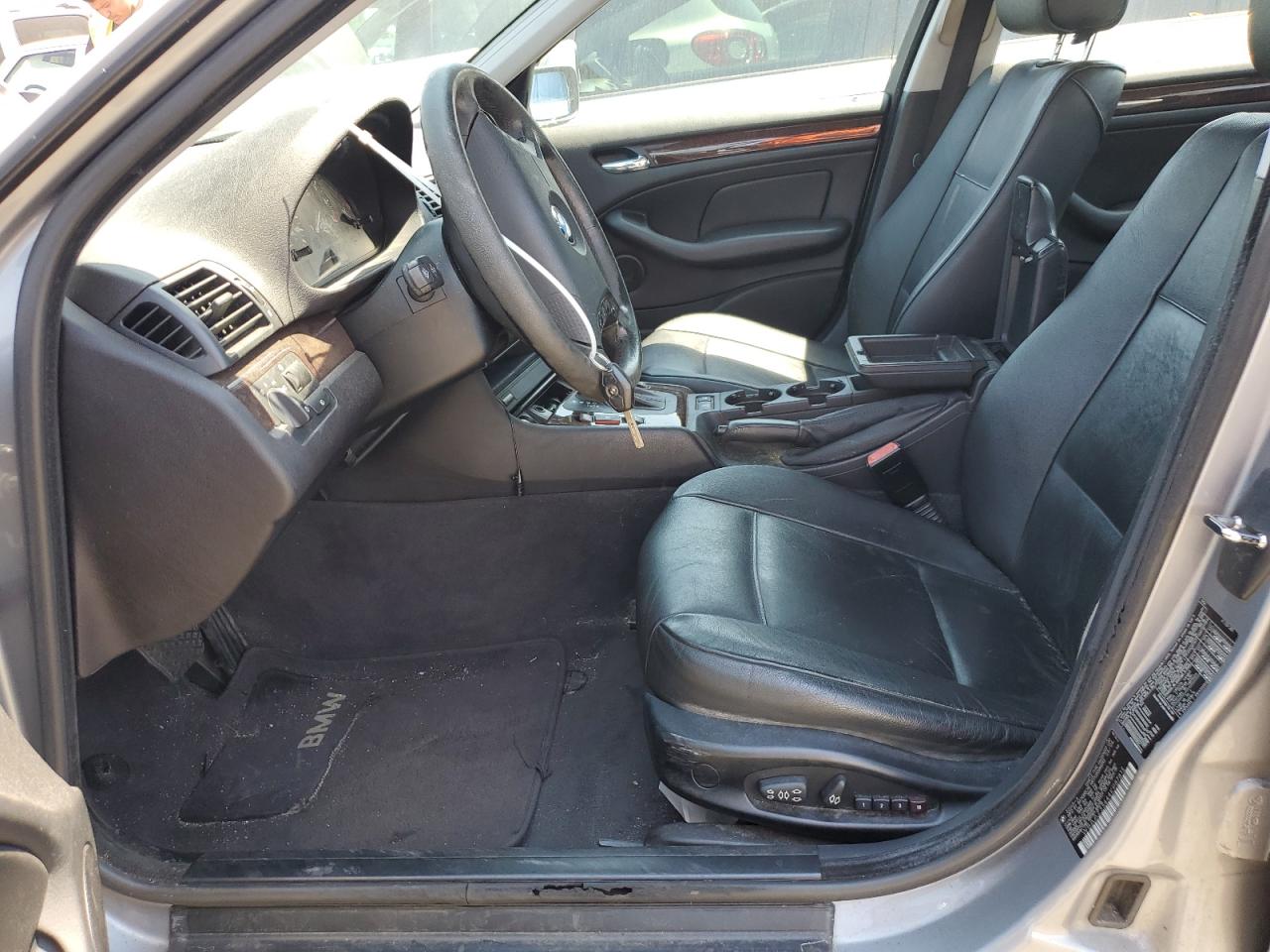 WBAAZ33444KP87813 2004 BMW 325 Is Sulev