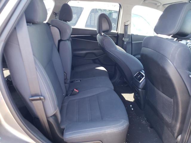 2016 KIA SORENTO LX - 5XYPGDA57GG134133