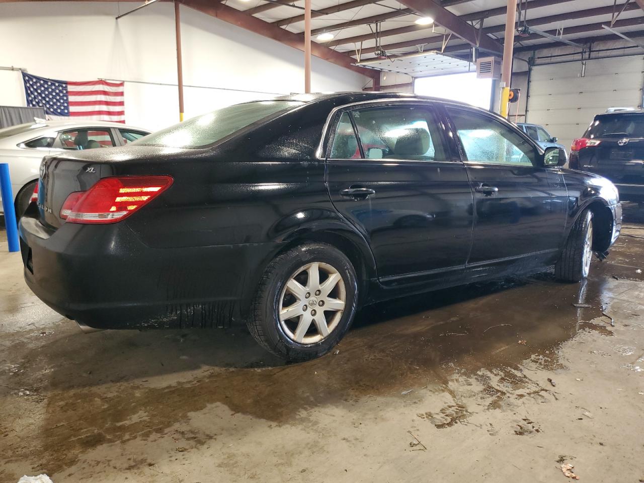 Lot #2736243803 2006 TOYOTA AVALON XL