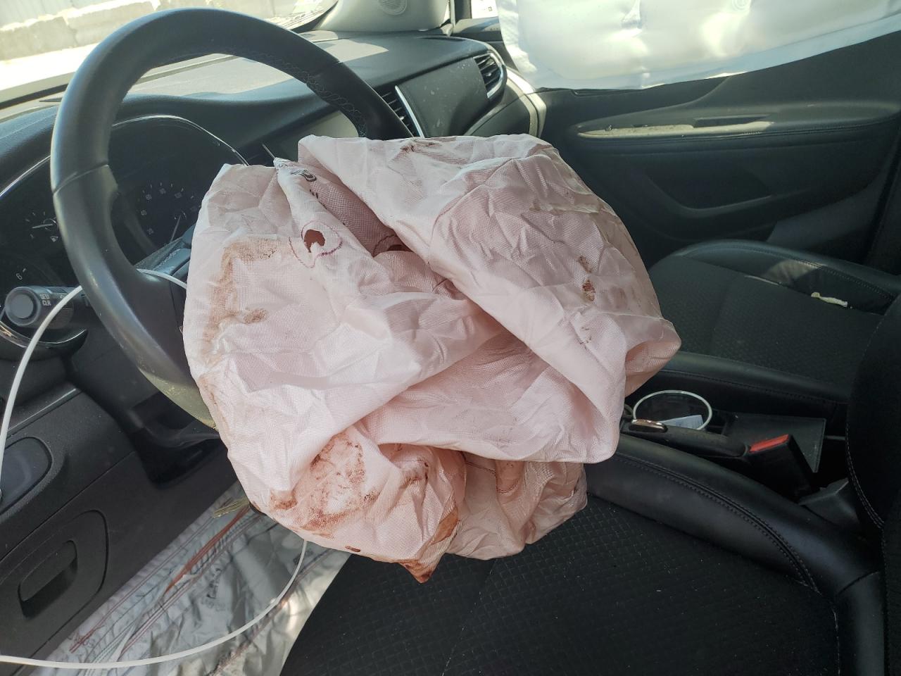 KL4CJESB9HB088515 2017 Buick Encore Preferred