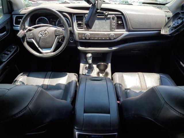 VIN 5TDJZRFH6KS566188 2019 Toyota Highlander, SE no.8