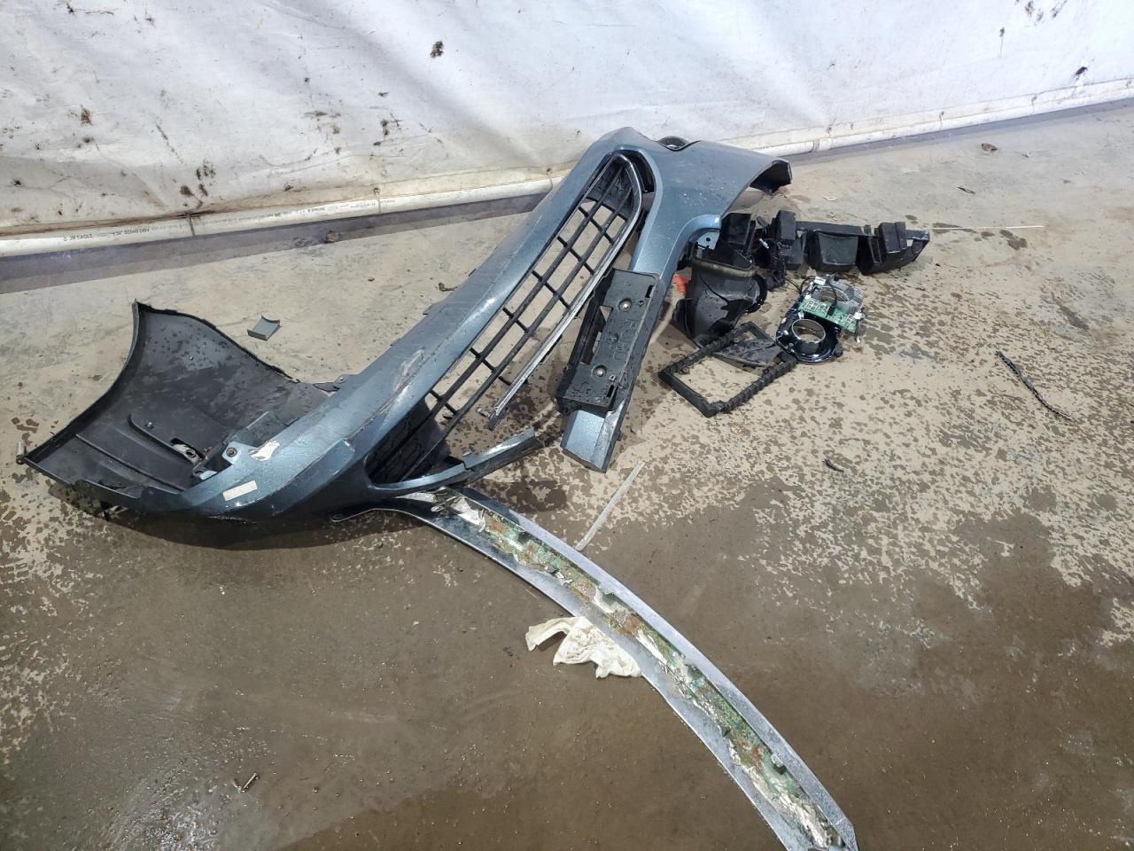 3FAHP0HA5BR301982 2011 Ford Fusion Se