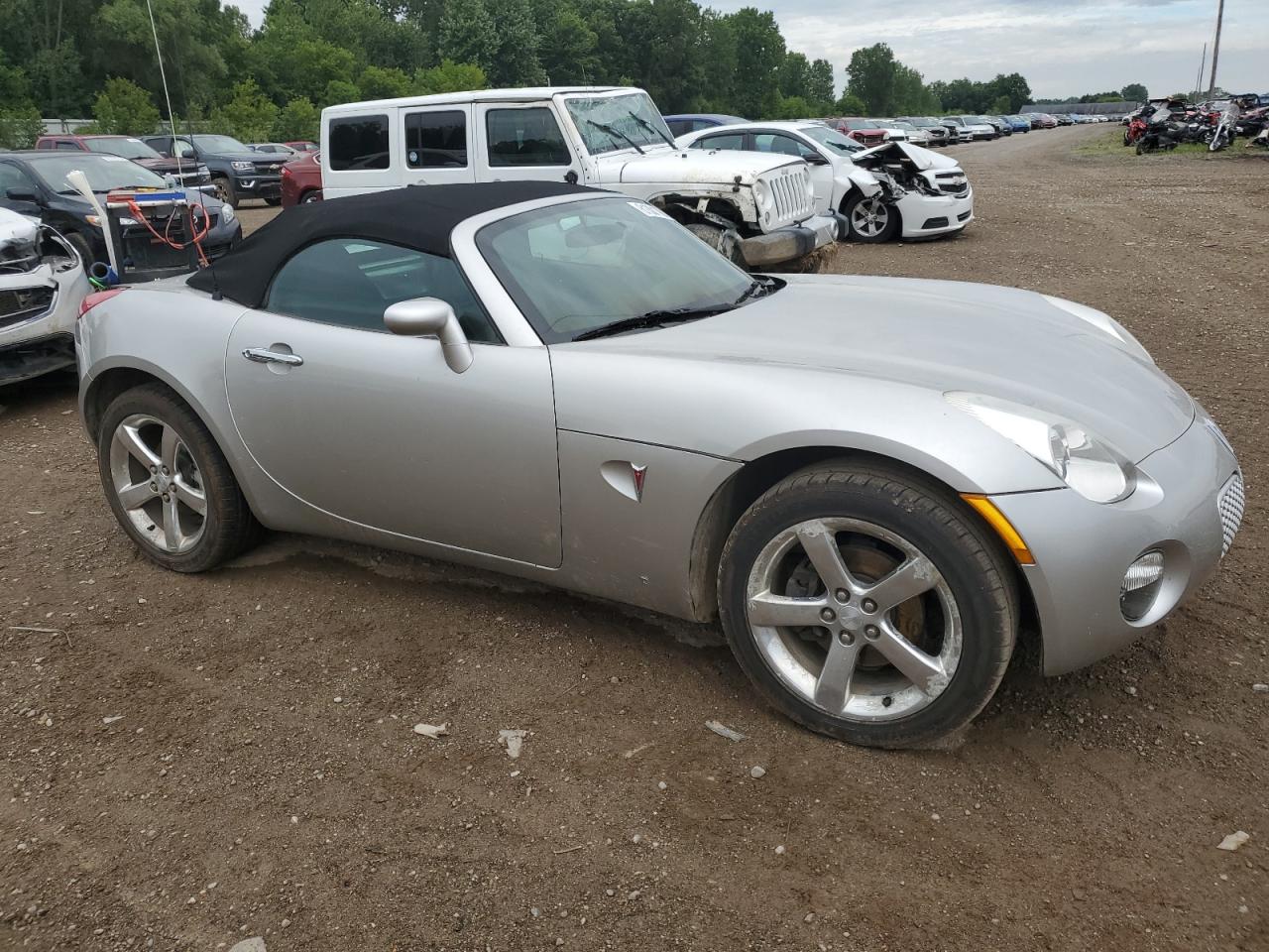 1G2MB35B37Y111956 2007 Pontiac Solstice