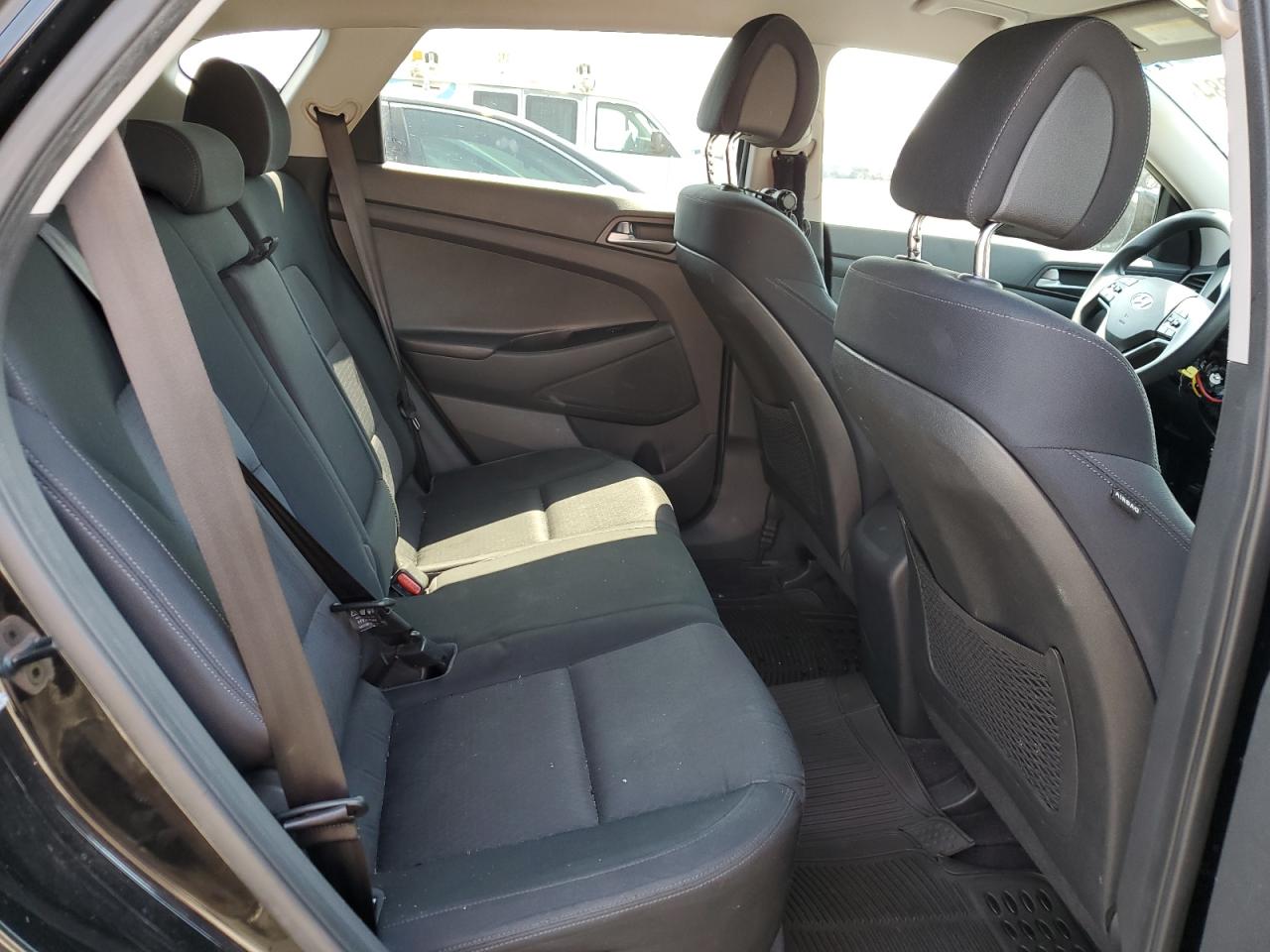 KM8J33A47GU027080 2016 Hyundai Tucson Limited