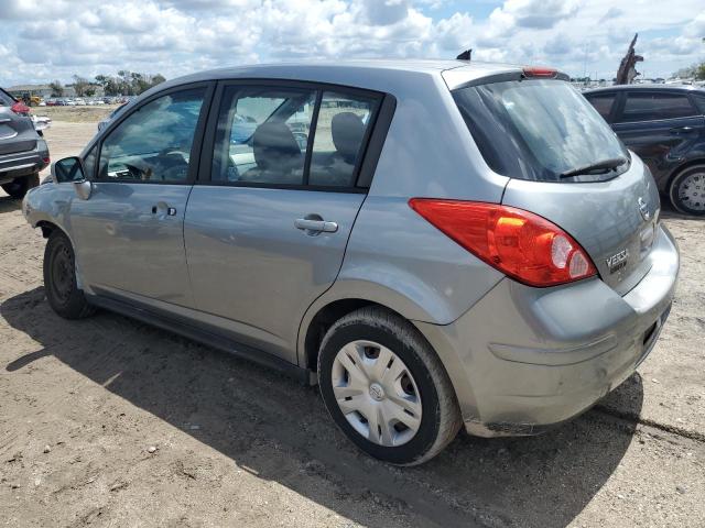 2011 Nissan Versa - Image 2