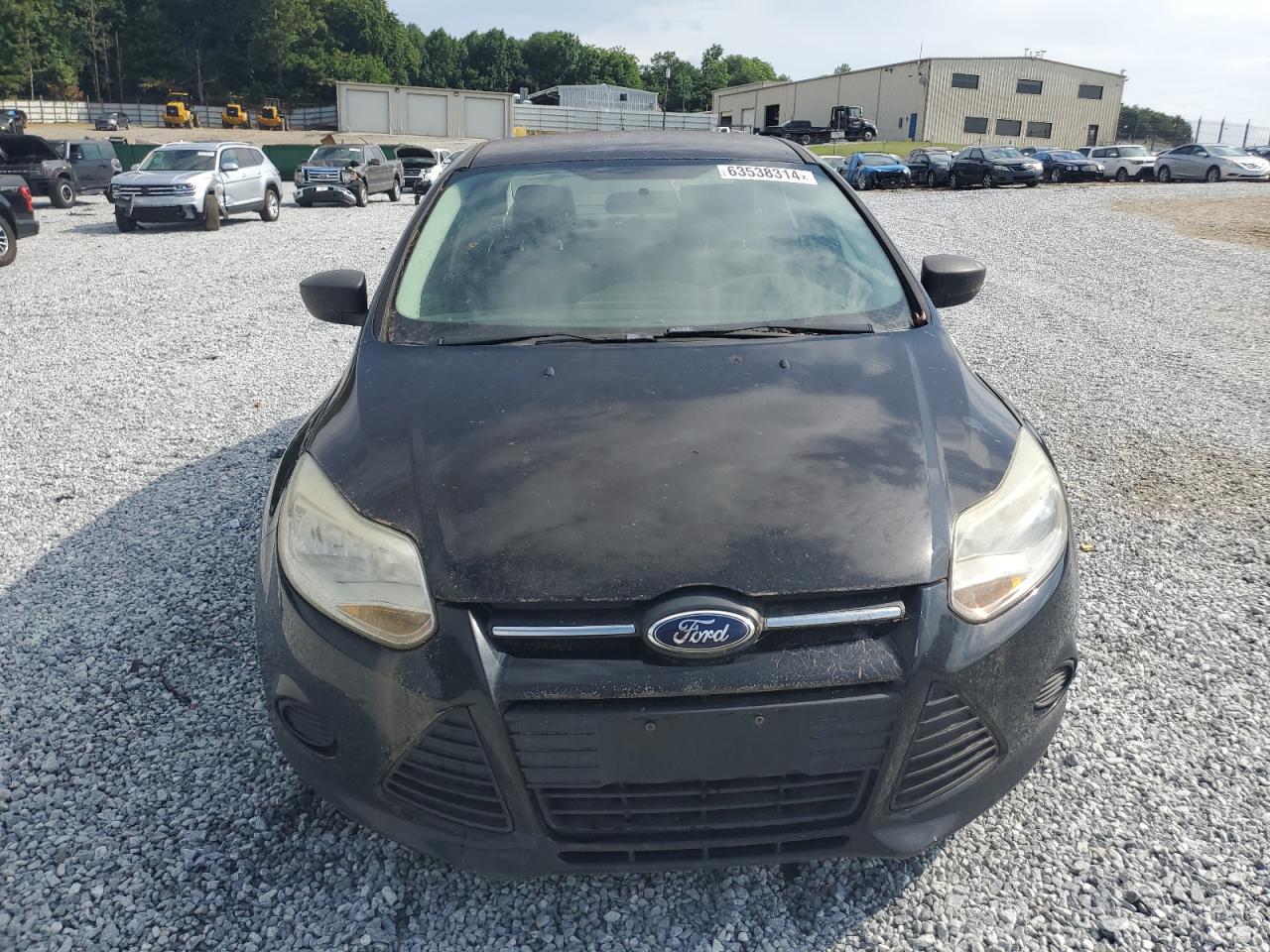 2013 Ford Focus S vin: 1FADP3E24DL135937