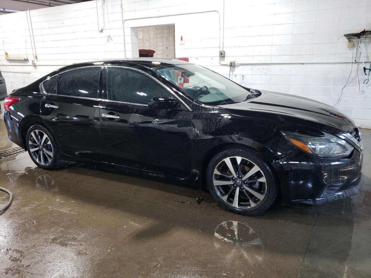 2016 Nissan Altima 2.5 vin: 1N4AL3AP5GC168319