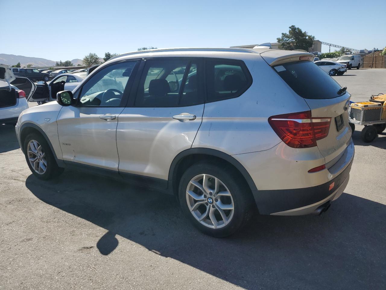 2013 BMW X3 xDrive28I vin: 5UXWX9C54D0A30885