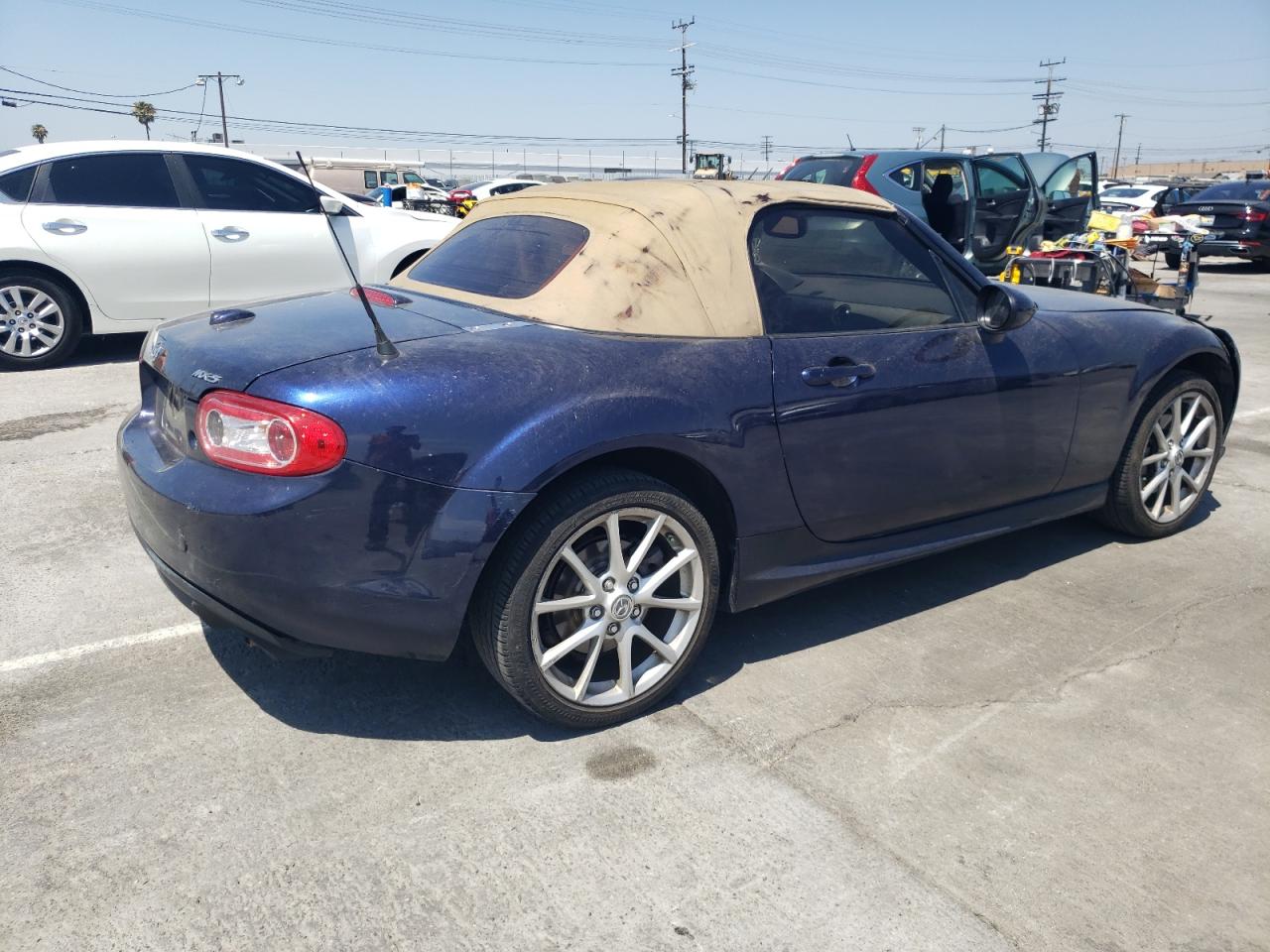 jm1nc2nfxb0214048 JM1NC2NFXB0214048 2011 Mazda Mx-5 Miata