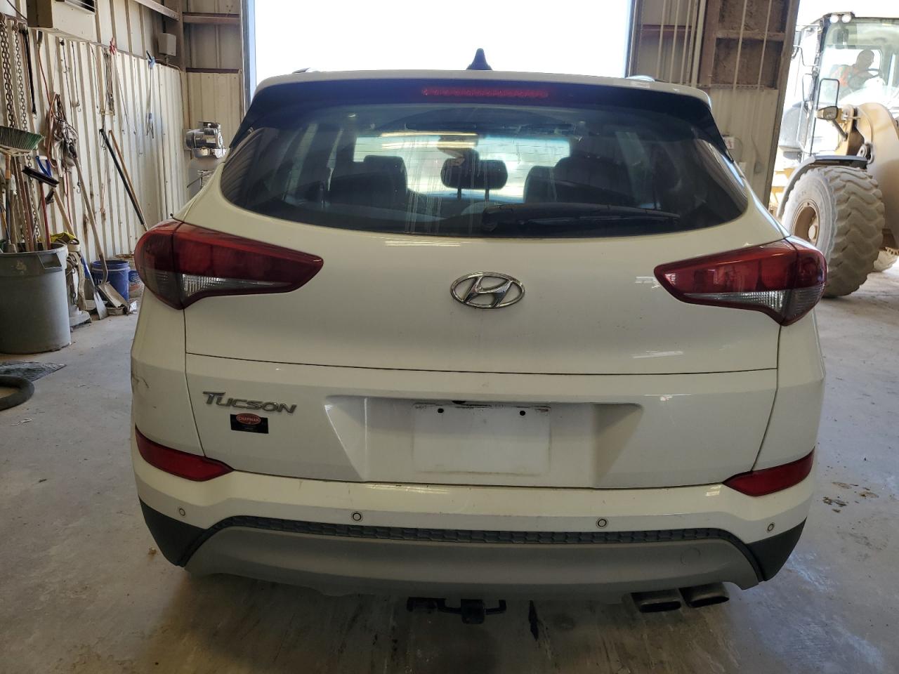 KM8J33A21JU694930 2018 Hyundai Tucson Value