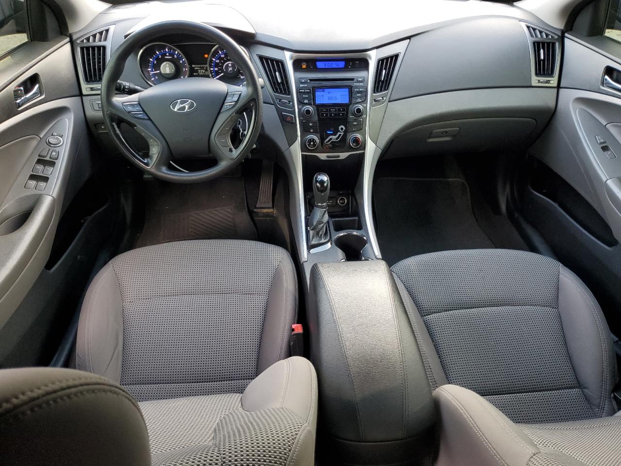 5NPEB4ACXCH402986 2012 Hyundai Sonata Gls