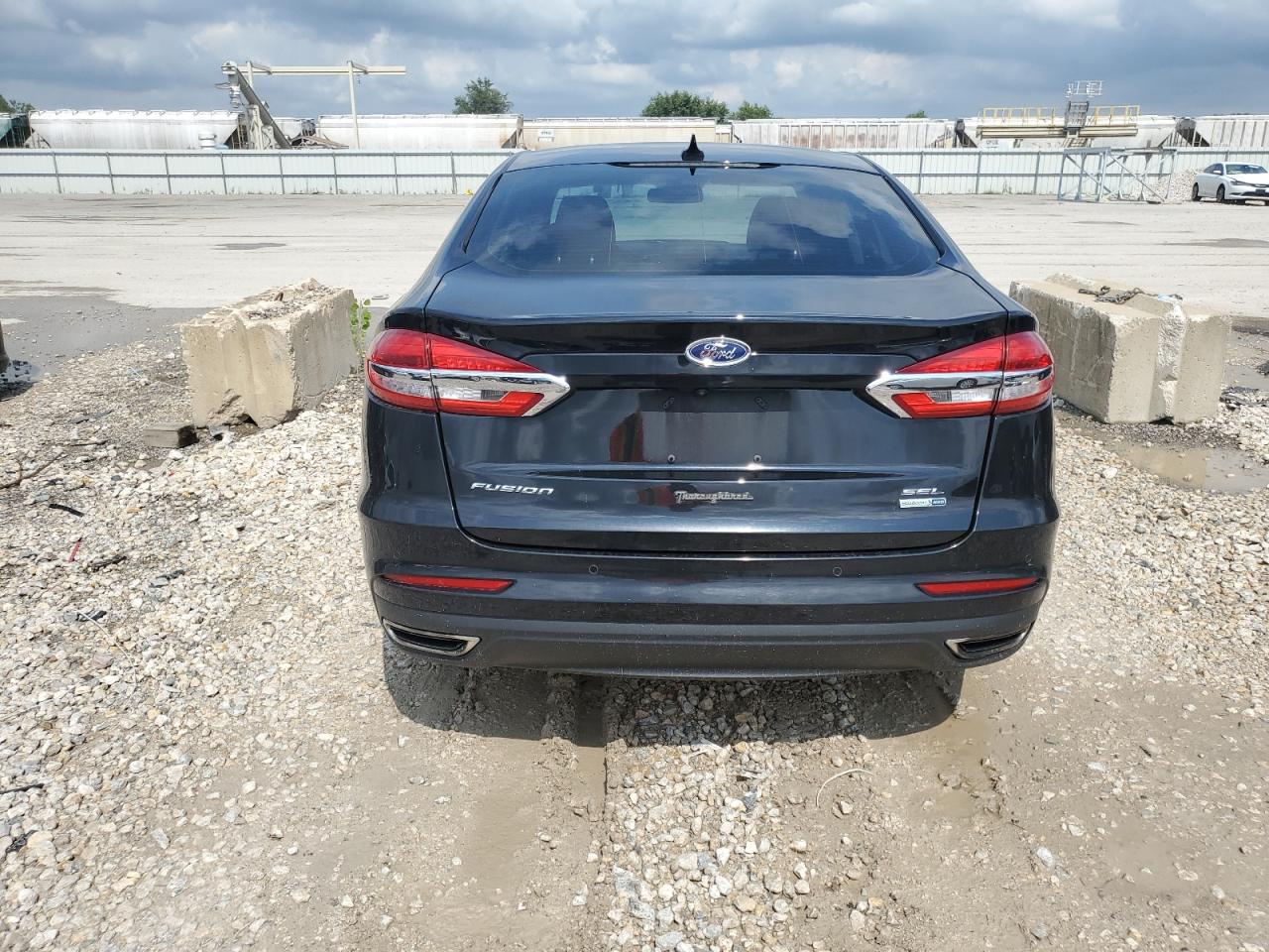 3FA6P0E99KR133202 2019 Ford Fusion Sel