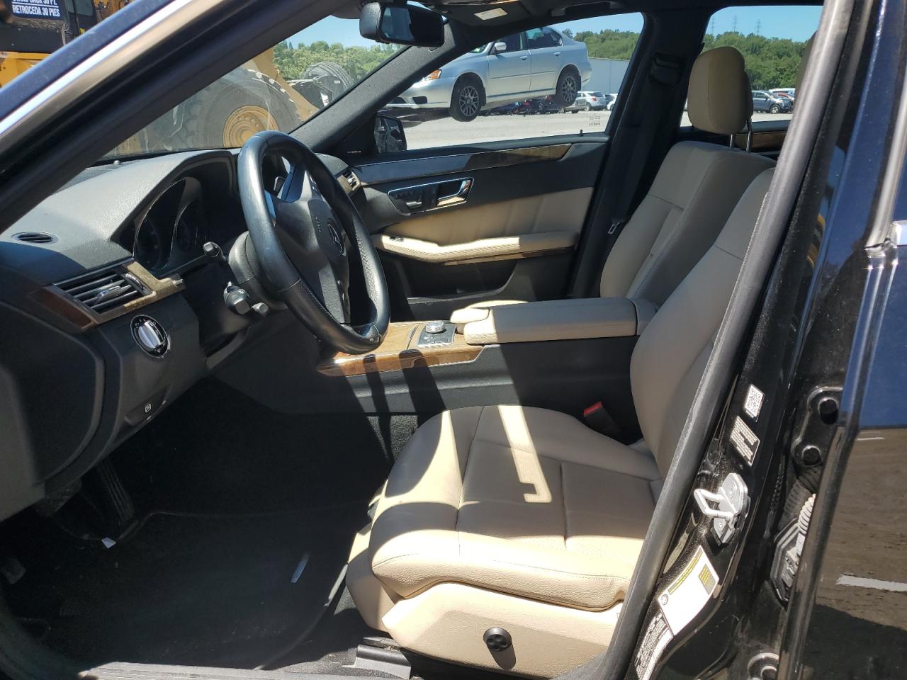 WDDHF8HBXAA119827 2010 Mercedes-Benz E 350 4Matic