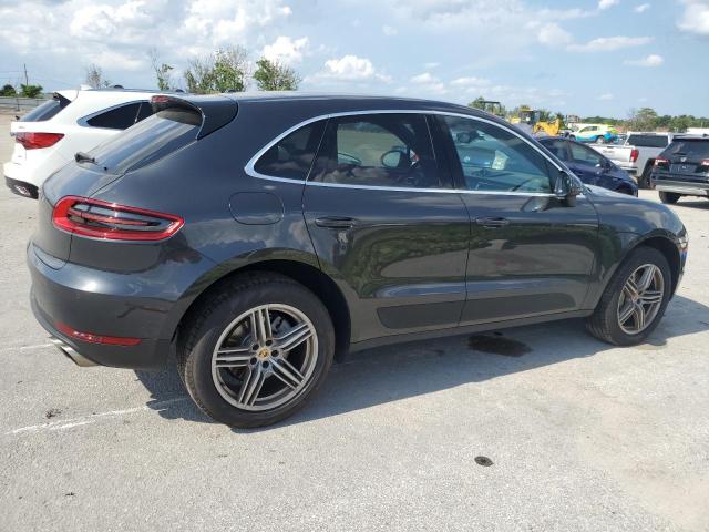 VIN WP1AB2A5XJLB30337 2018 Porsche Macan, S no.3