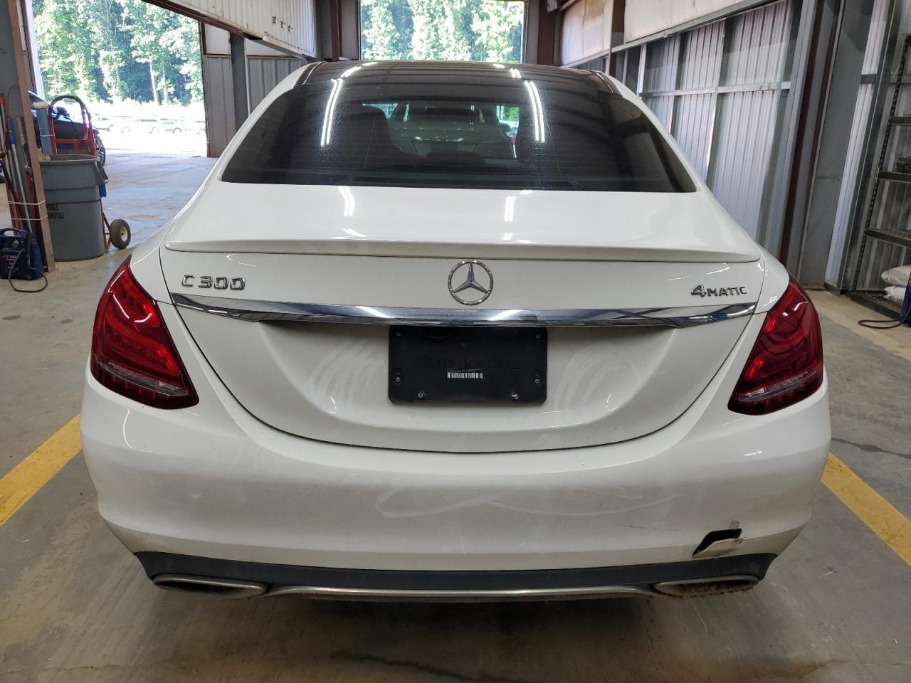 55SWF4KB3GU175481 2016 Mercedes-Benz C 300 4Matic