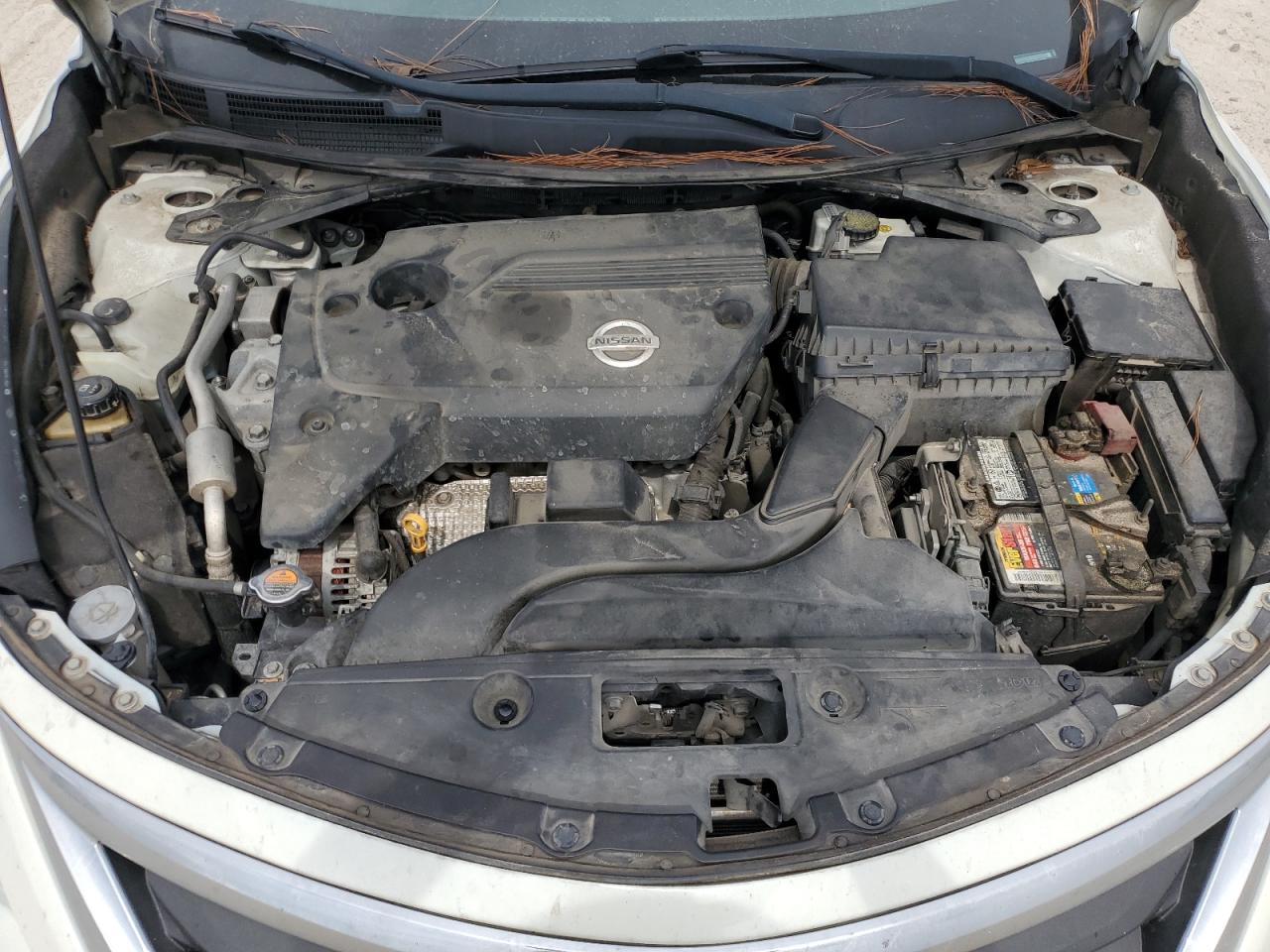 2013 Nissan Altima 2.5 vin: 1N4AL3AP4DC211981