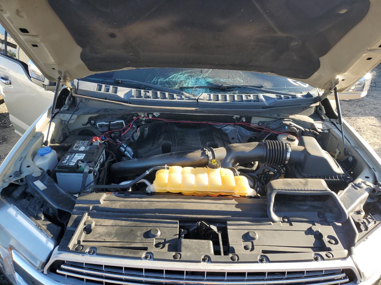 1FTEW1EGXJFB21035 2018 Ford F150 Supercrew