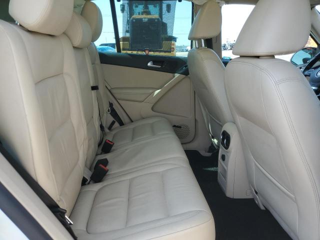2016 VOLKSWAGEN TIGUAN S - WVGBV7AX6GW545525