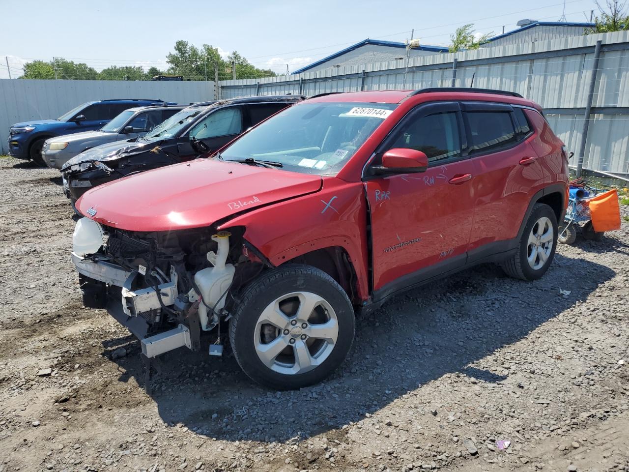 3C4NJDBB0JT373245 2018 Jeep Compass Latitude