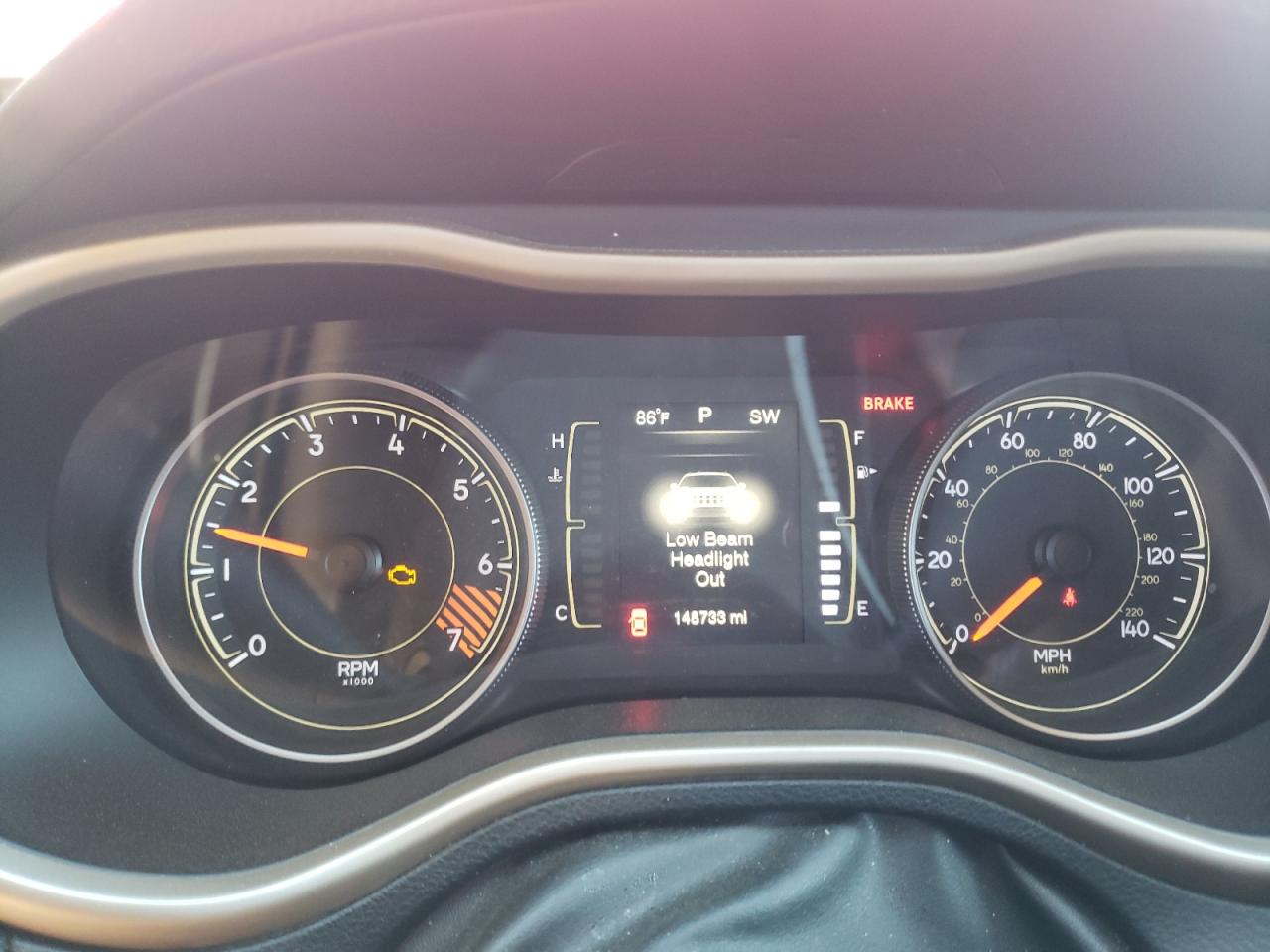 1C4PJLCBXFW596301 2015 Jeep Cherokee Latitude